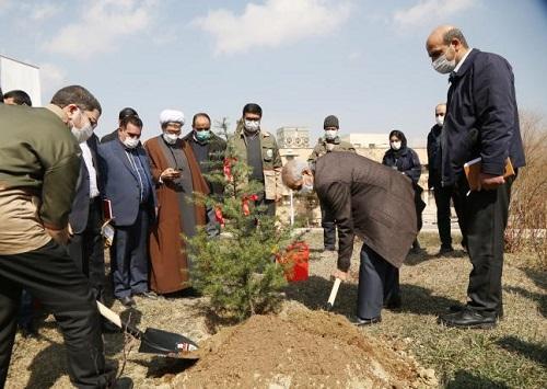 آئین نکوداشت هفته منابع طبیعی و روز درختکاری در دانشگاه تبریز برگزار گشت