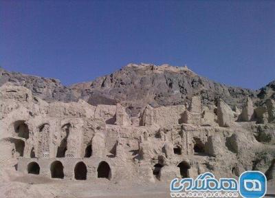 کوه خواجه خاستگاه تمدن غنی و پاک ایران زمین
